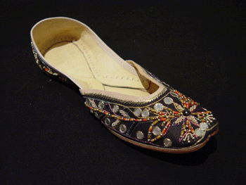 chaussure brod�e main