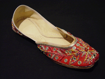 chaussure brod�e main 
